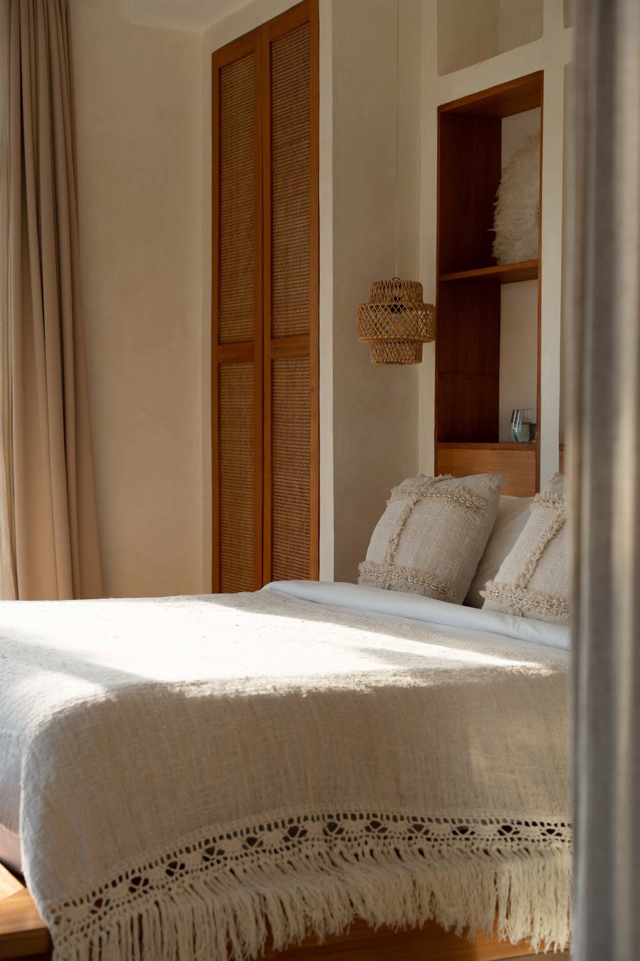 The Gypsy Bedspread - Natural