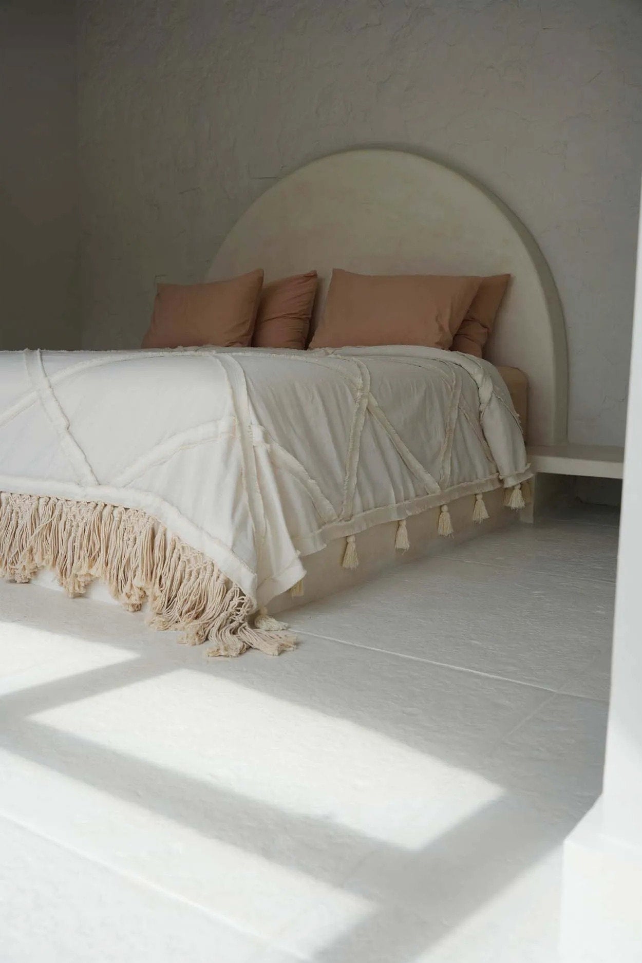 The Berber Bedspread 300 x 240 - Natural