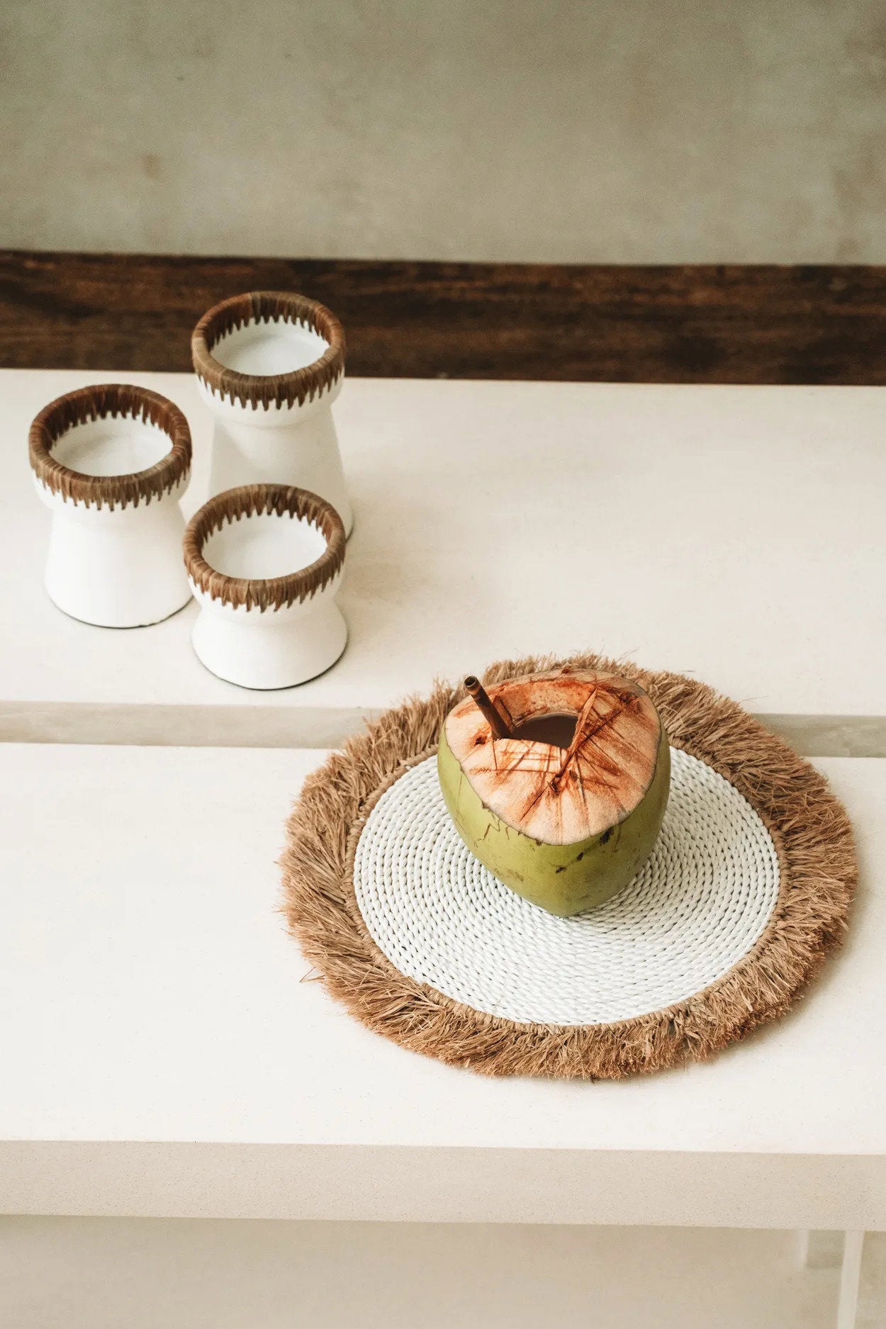 The Seagrass Raffia Placemat - White Natural_40