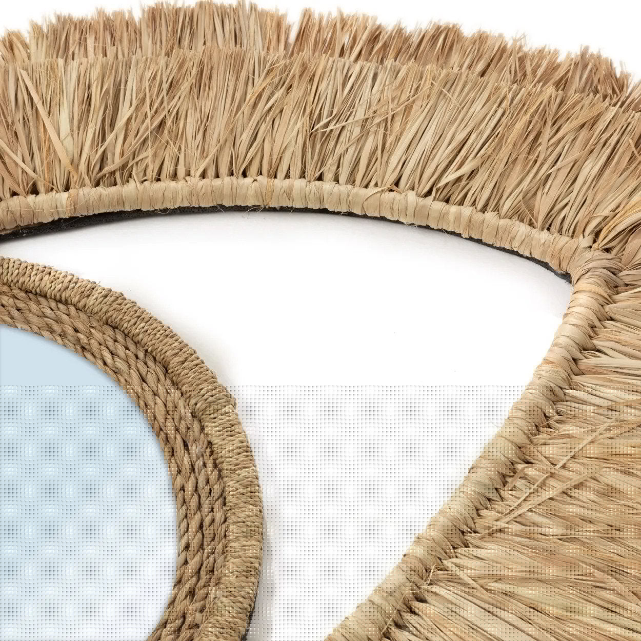 The Raffia Eye Mirror - Natural - M