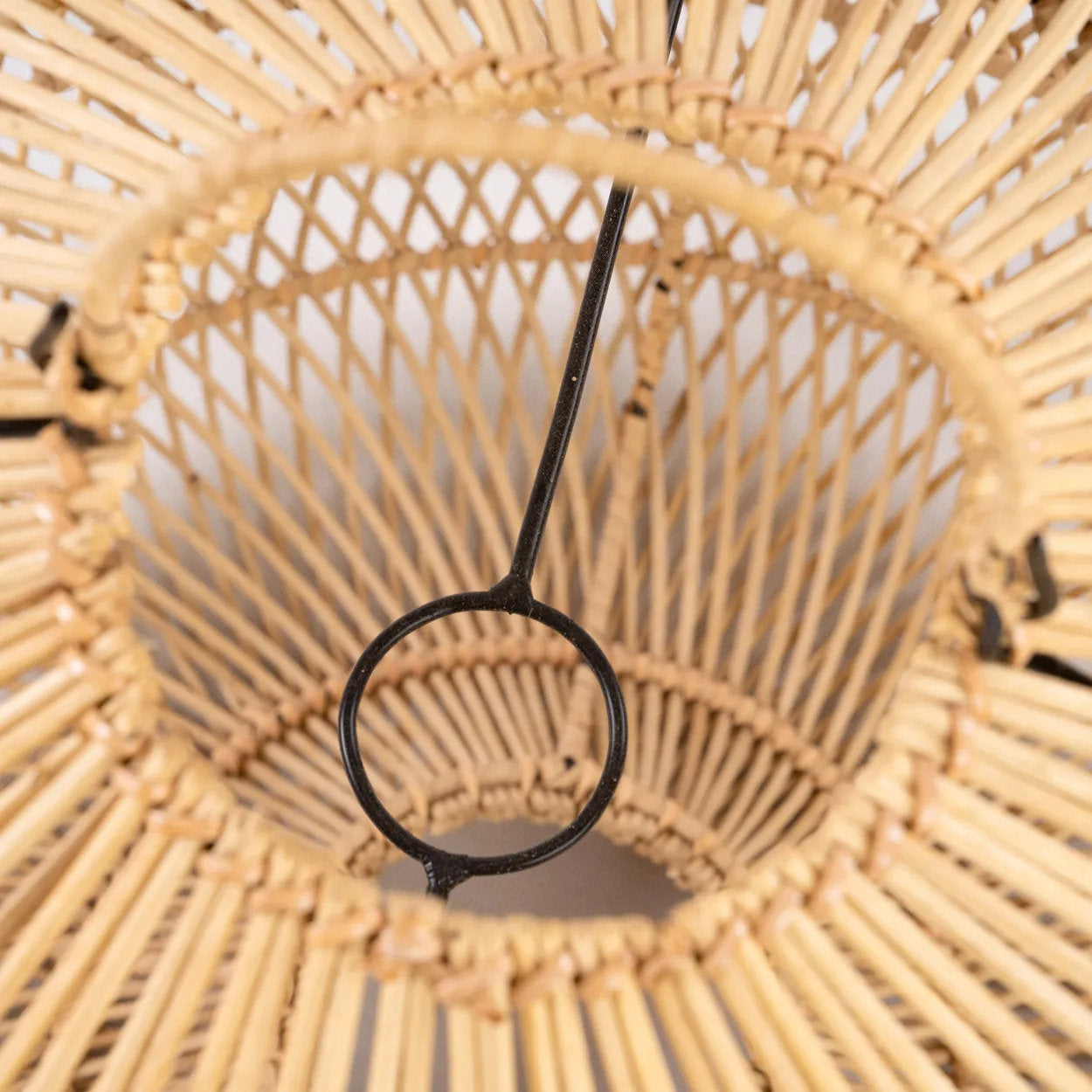 The Batu Bolong pendant - Natural - L