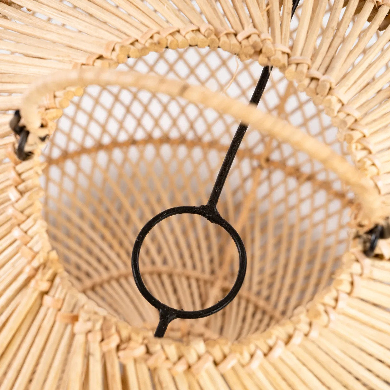 The Batu Bolong pendant - Natural - M