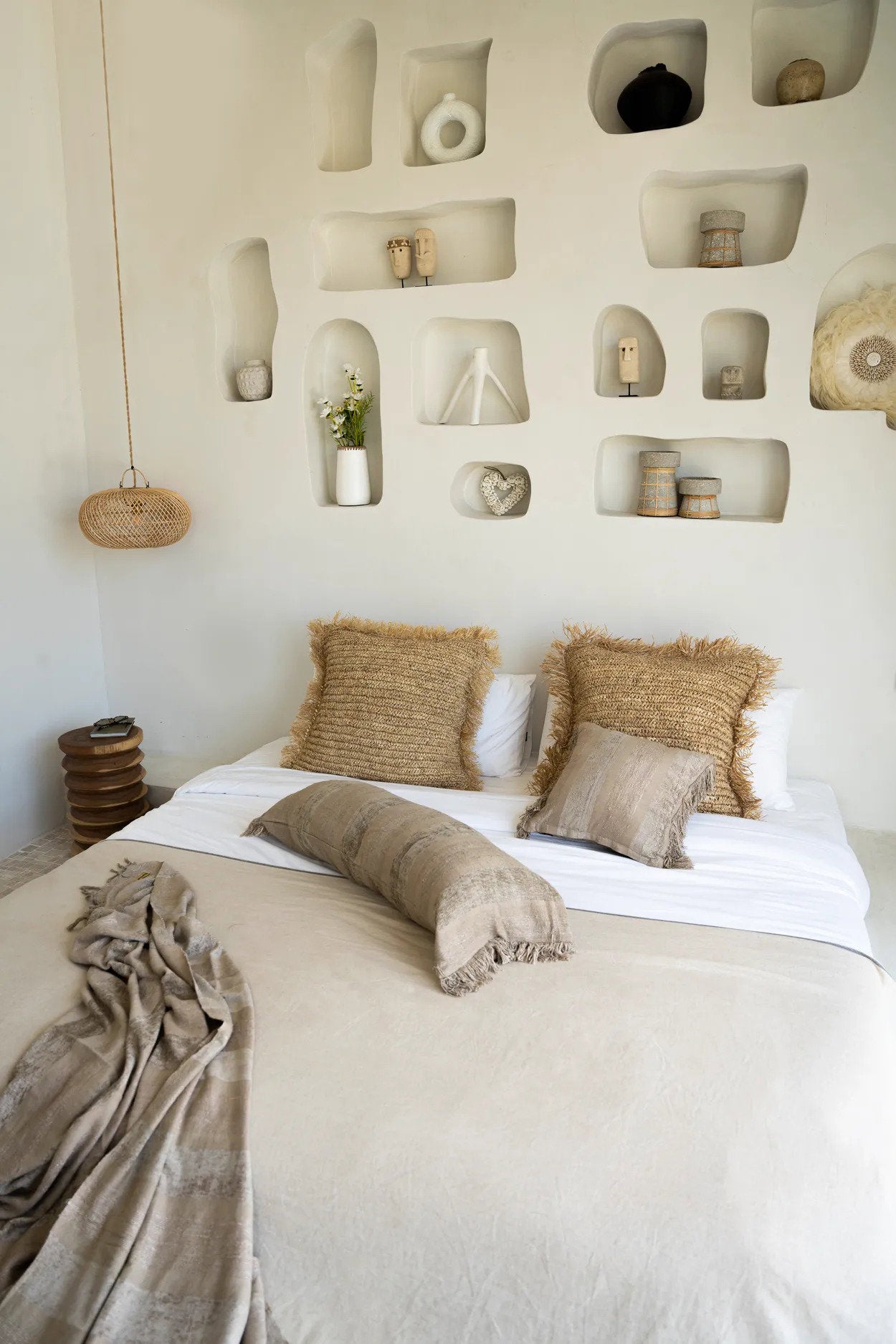The Oh My Gee Cushion Cover - Concrete Velvet - 40x40_40