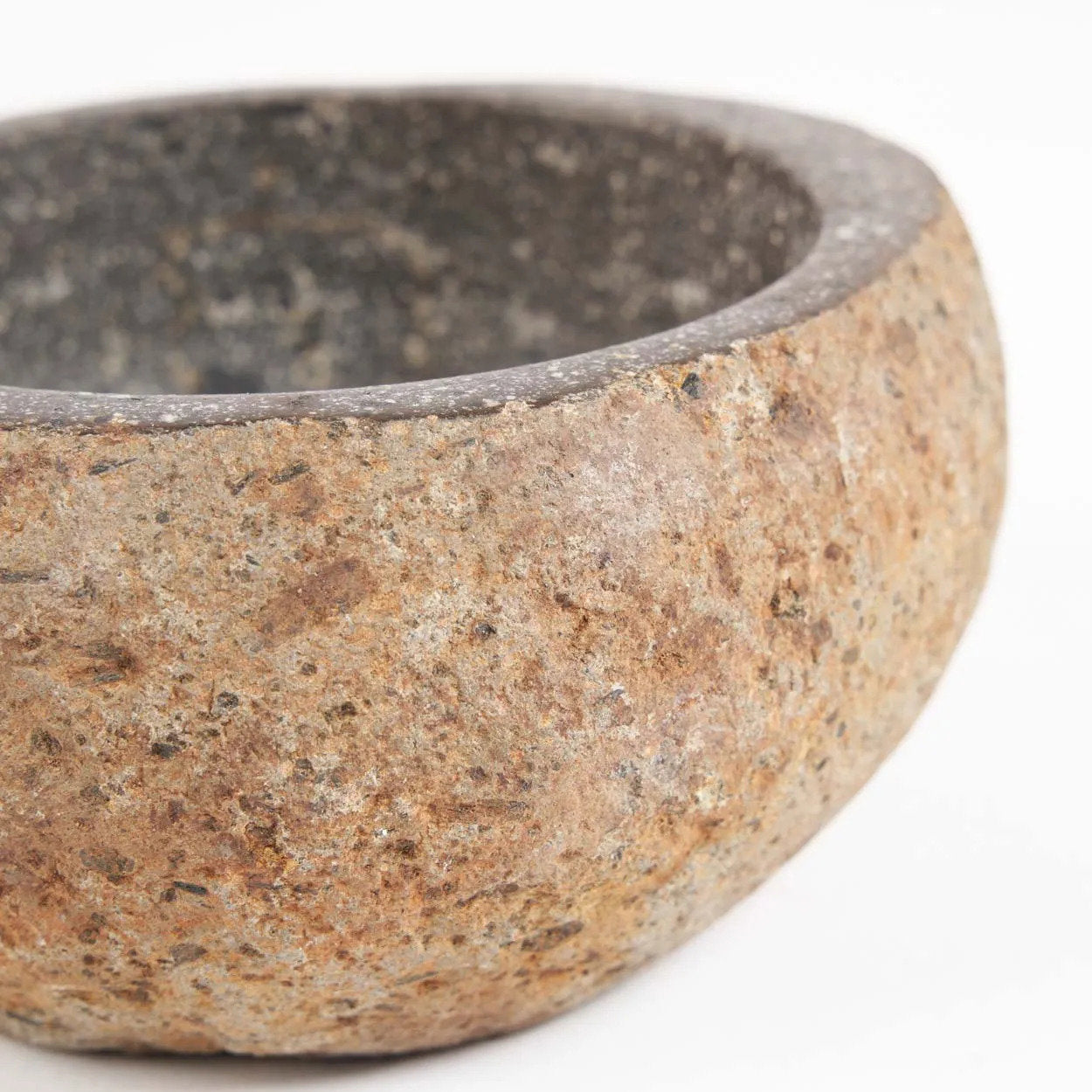 The river stone bowl - Black - M