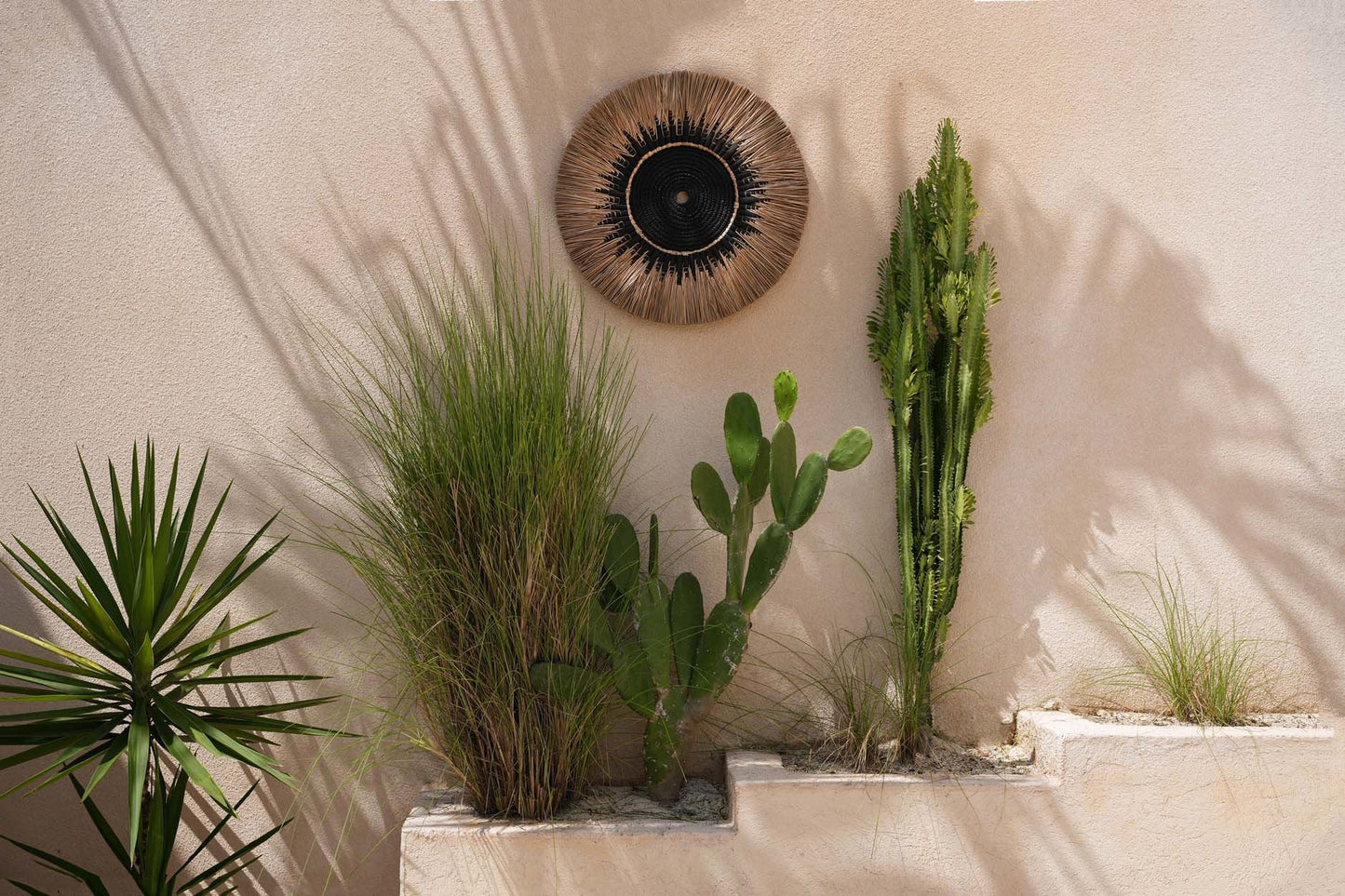 The Raffia Macramé Wall Decoration - Black Natural