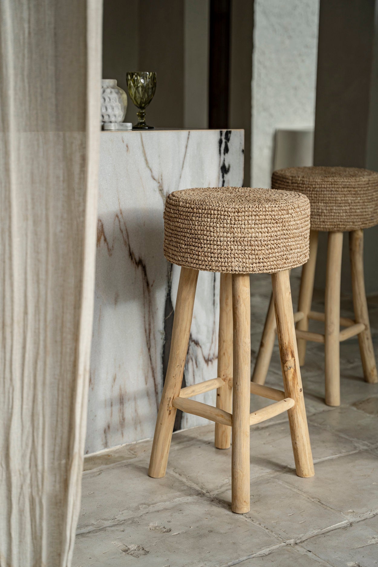 The Raffia bar stool
