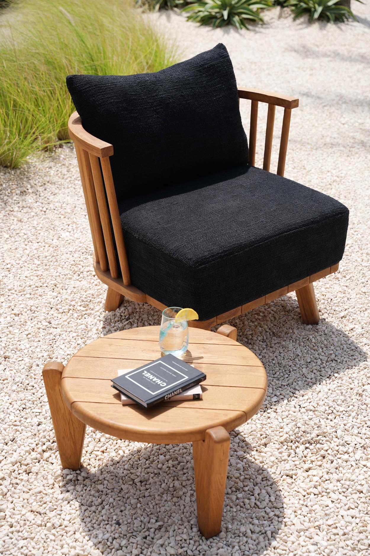 The Malawi Single Seater - Natural Black