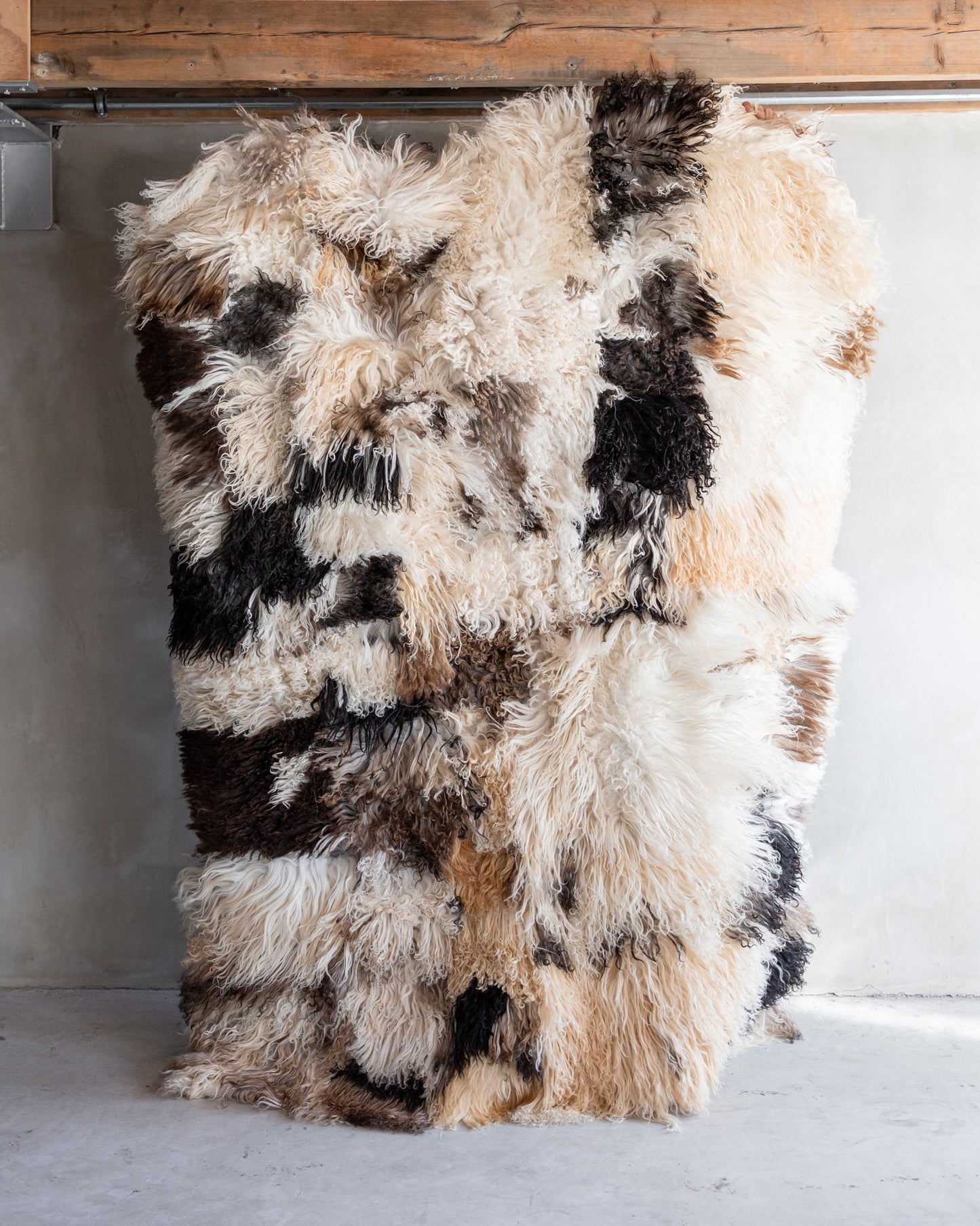 Schapenvacht tapijt met krullende vacht - 200x150cm - SKK-169