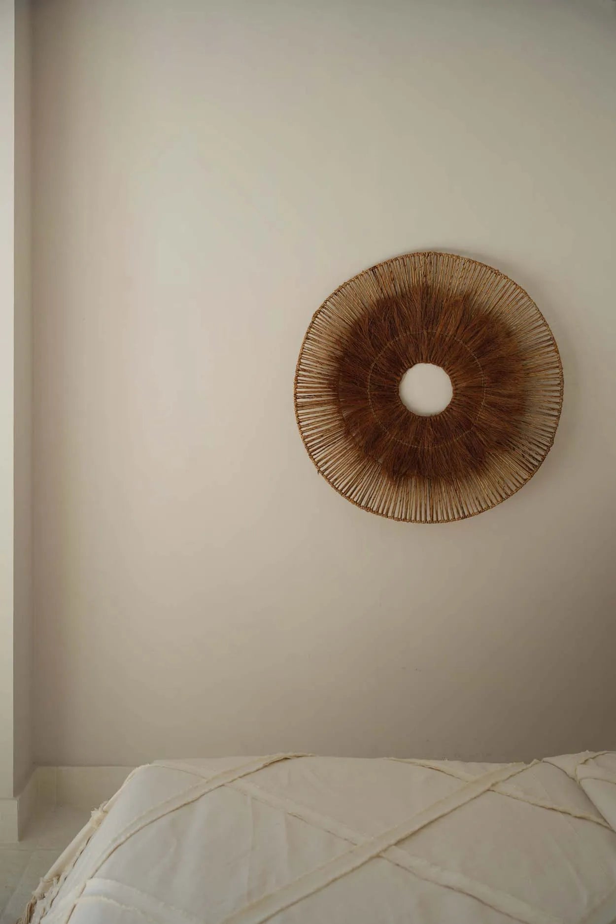 The Lobo wall decoration - Naturally