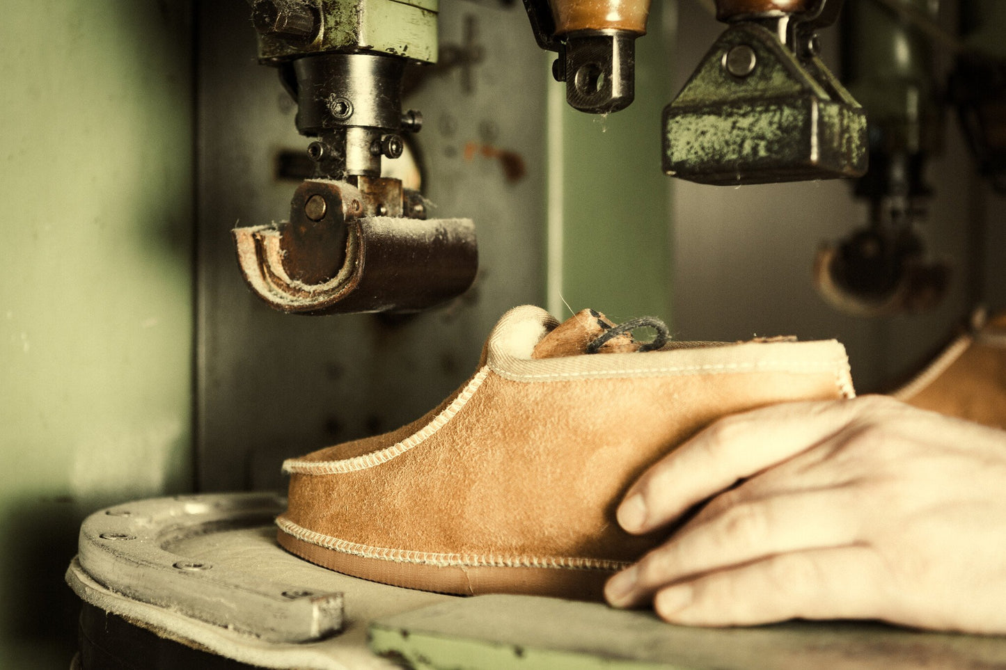 Lamsleren heren pantoffels -Camel - Maat 36