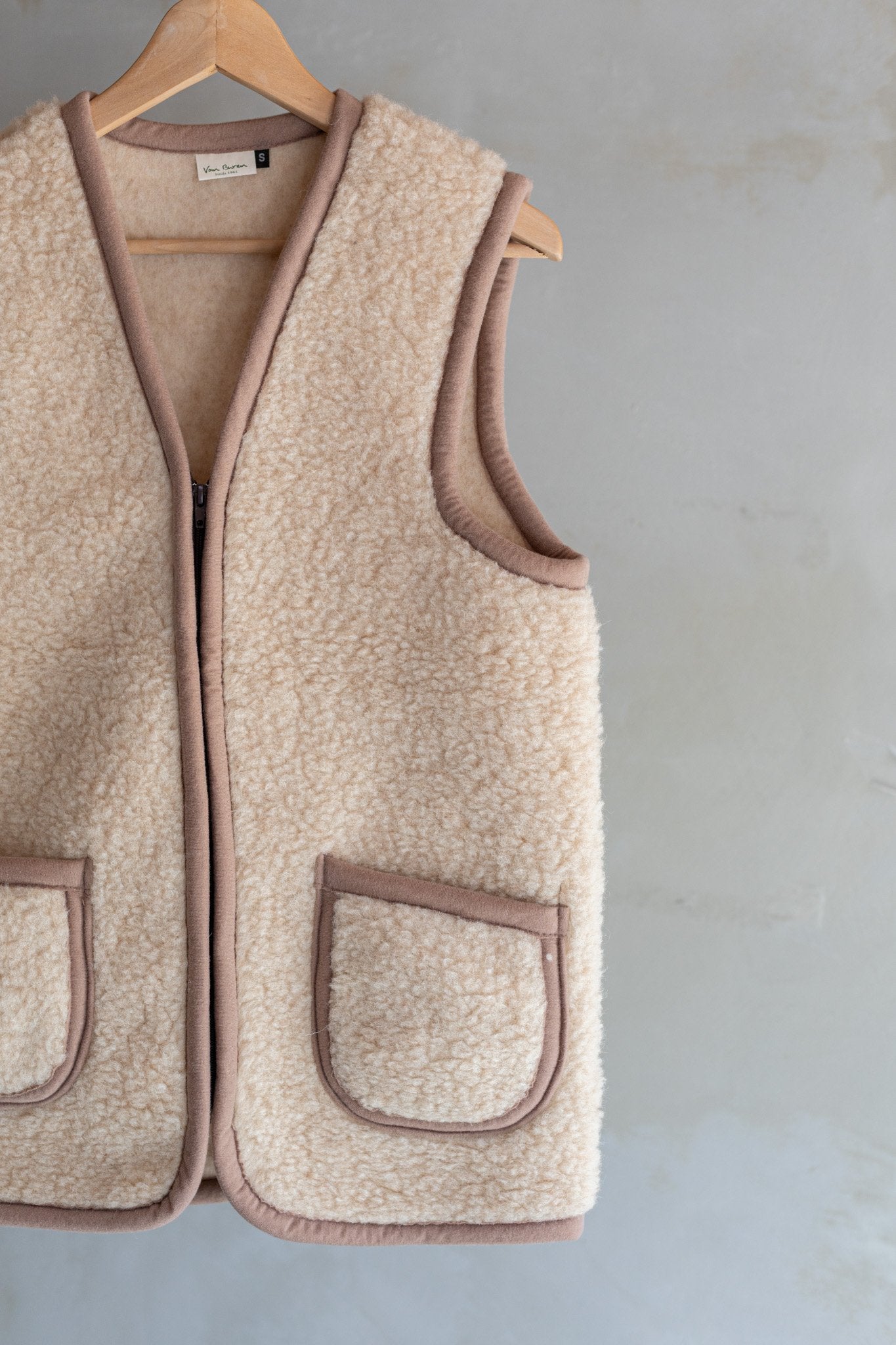 Wollen bodywarmer Taru - Camel - Maat L