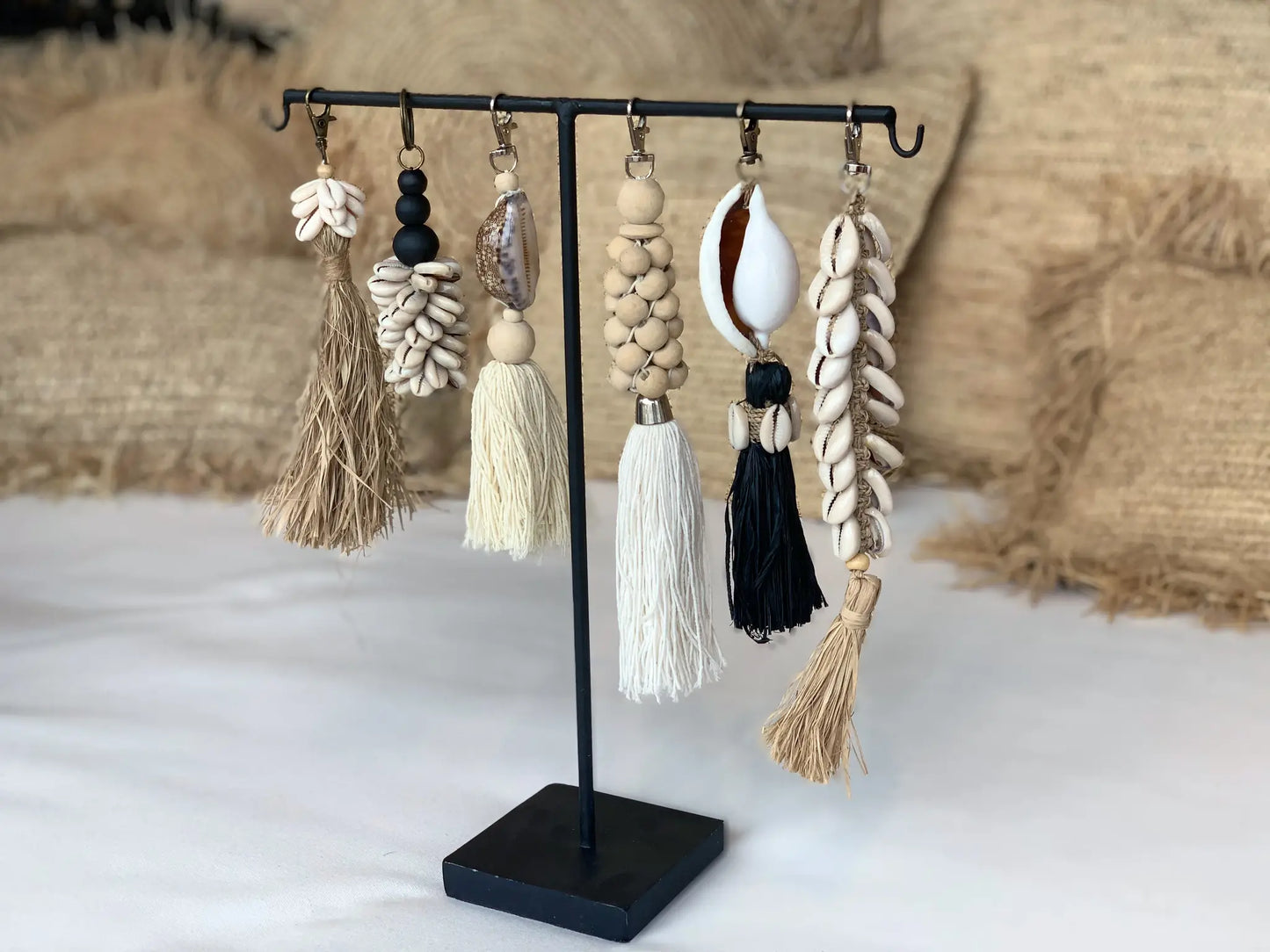 De Raffia Fishbone Sleutelhanger - Natuurlijk Wit