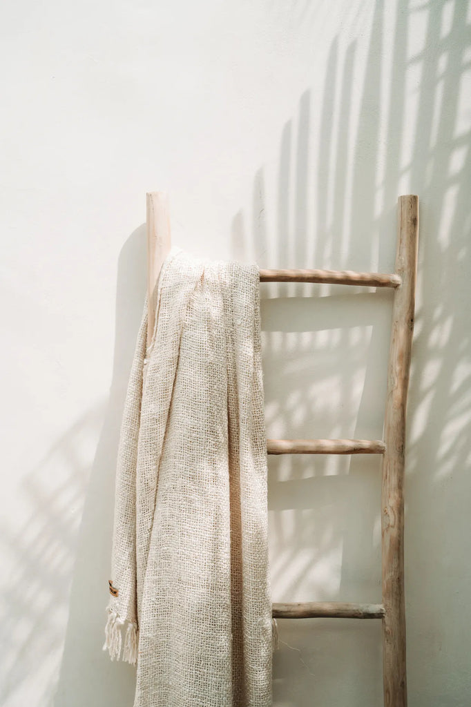 The s'il vous Plaid - Room