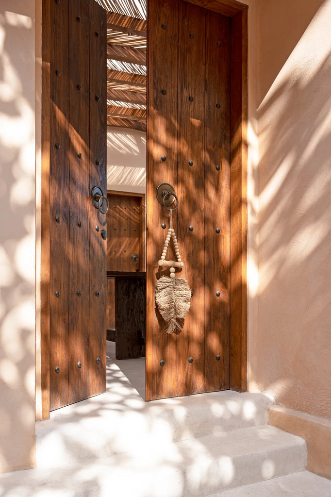The Raffia Triangle 2 pieces