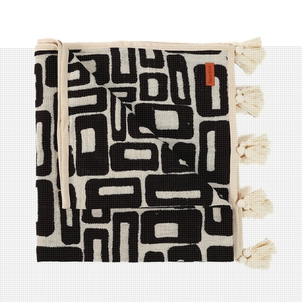 The Aztec Bedspread - Natural Black