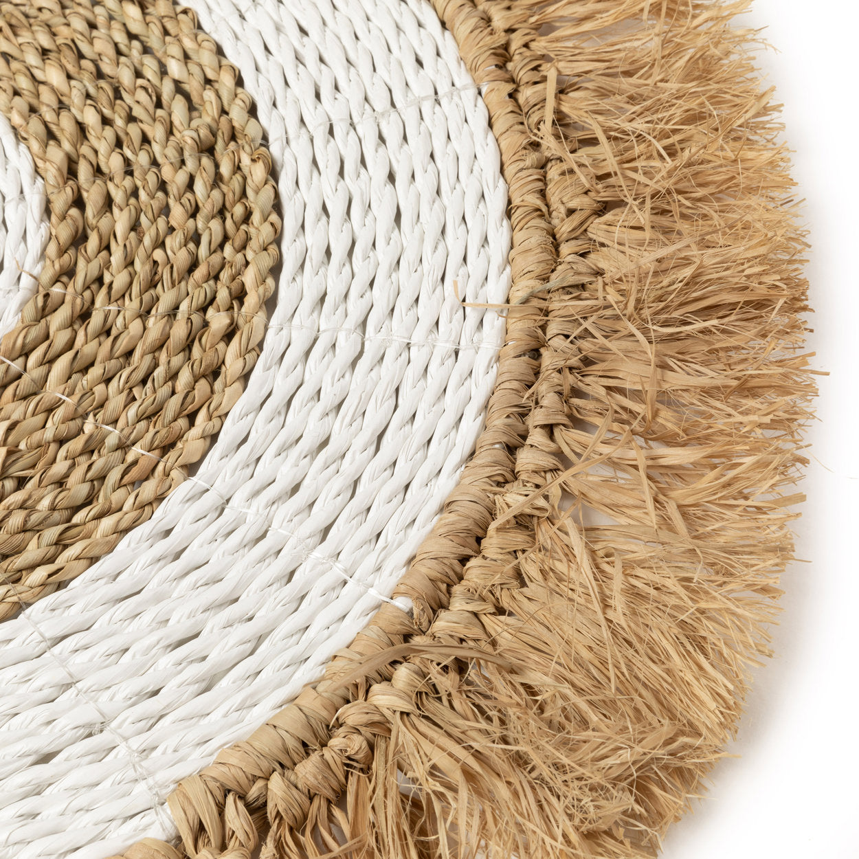 The seagrass raffia placemat - natural white