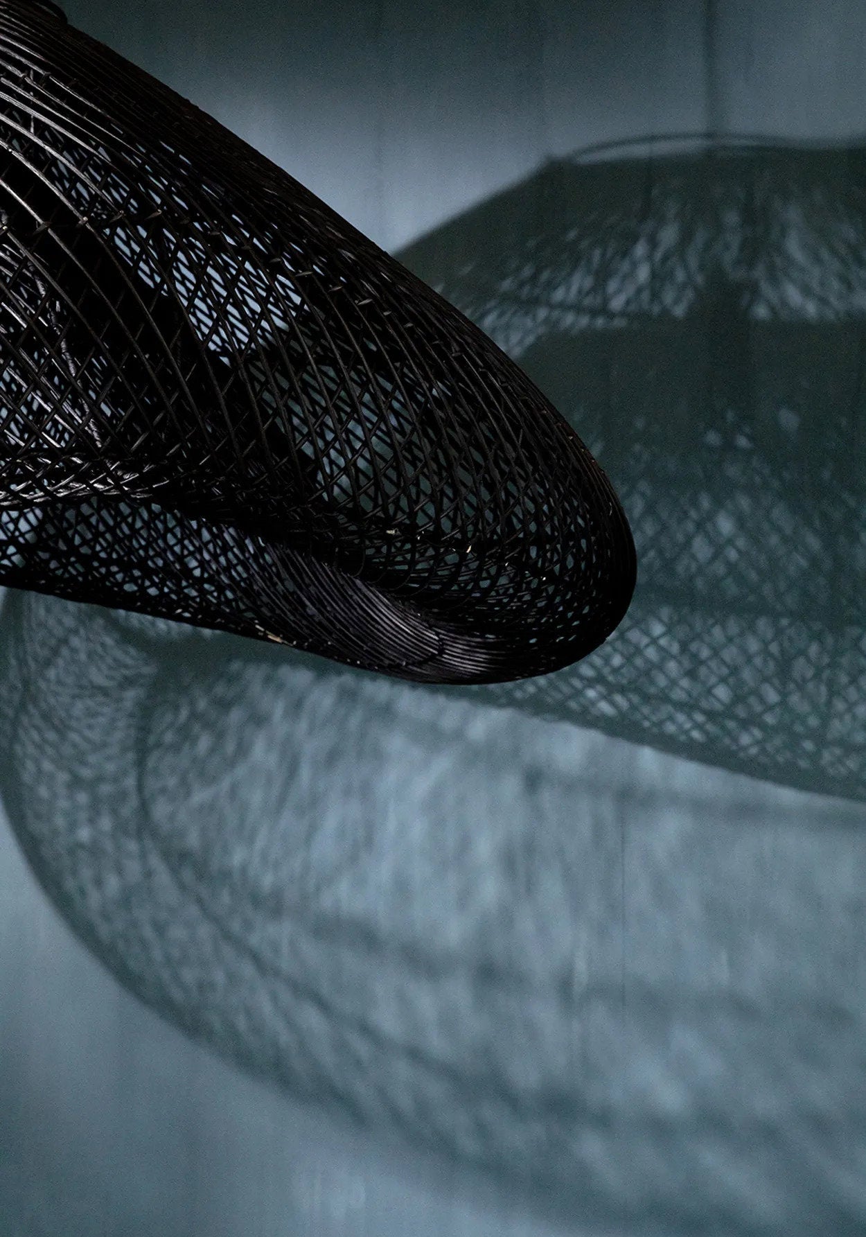 The cloud pendant - Black - XXL