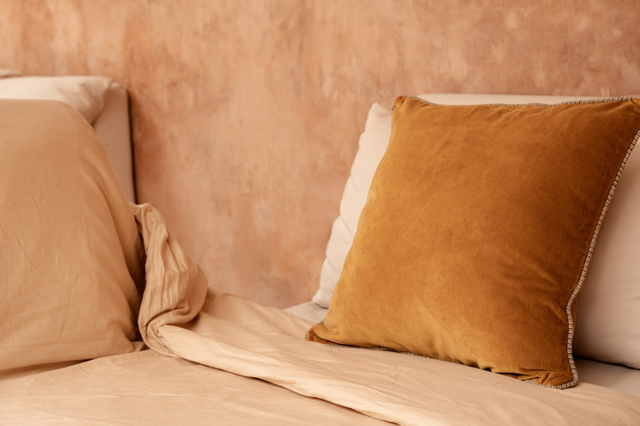 Crushed velvet kussenhoes - mosterd - 50x50 cm