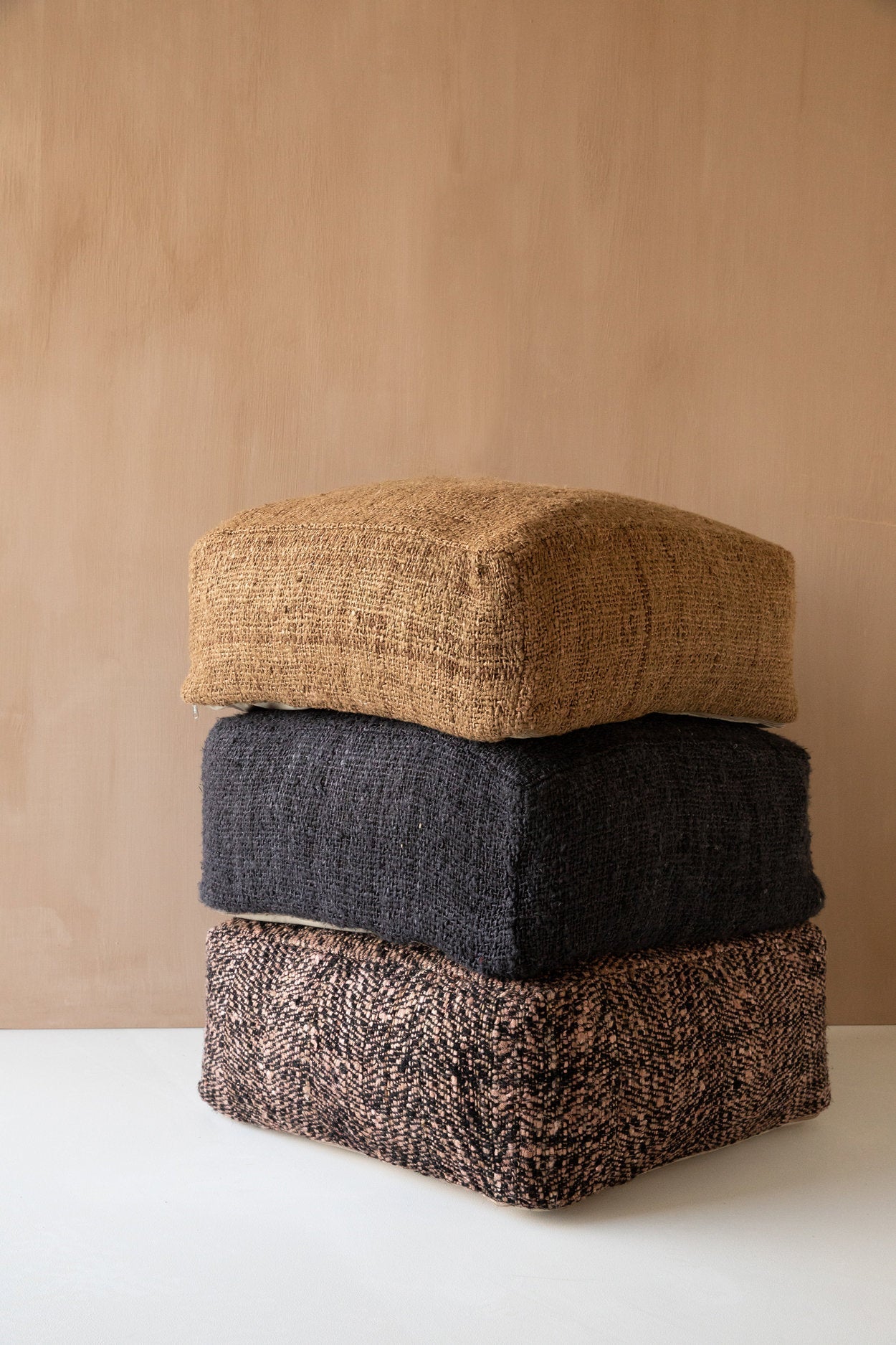 The Oh My Gee Pouf - Black Navy_40