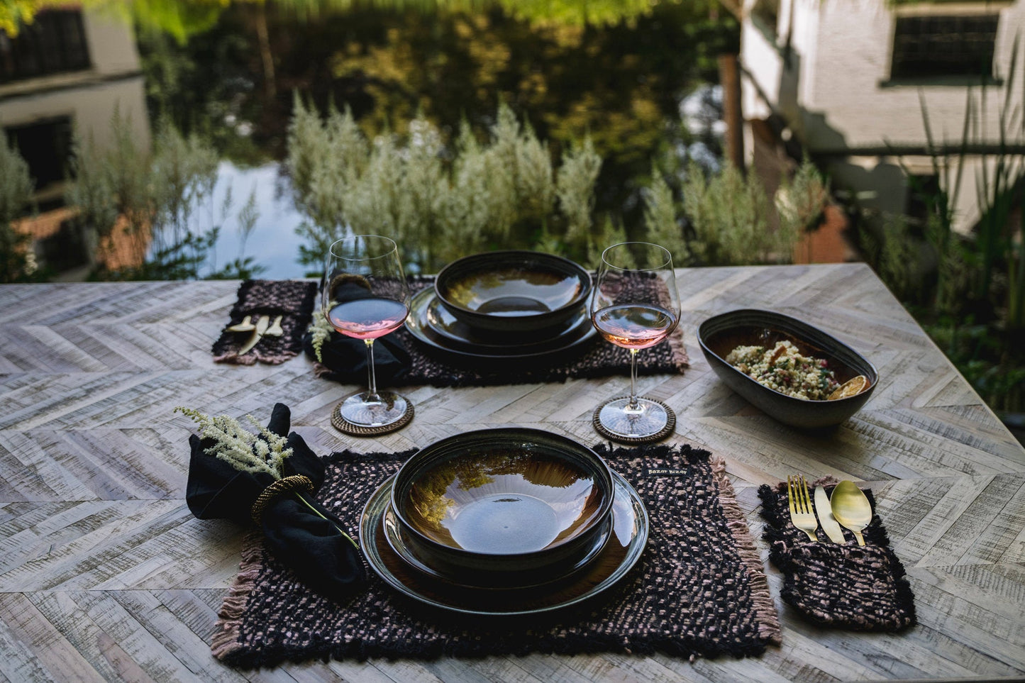 De Oh My Gee placemat - zwart koper