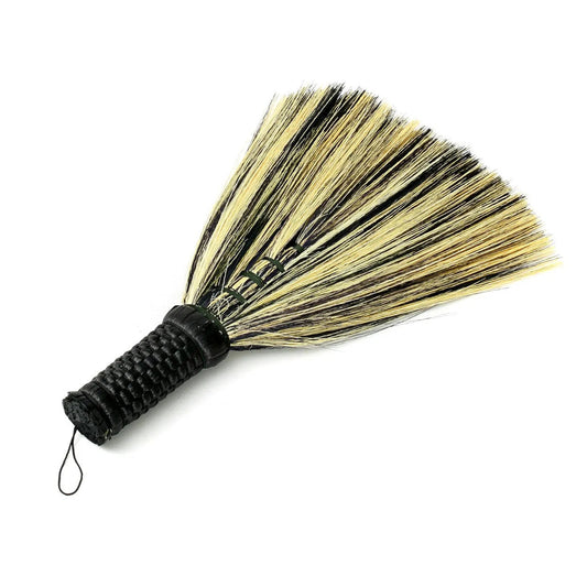 The Broom - Black Natural