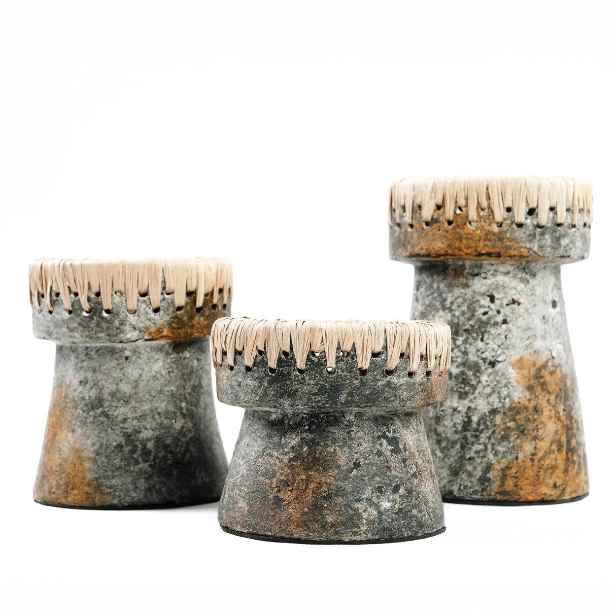 The beautiful candle holder - antique gray - L