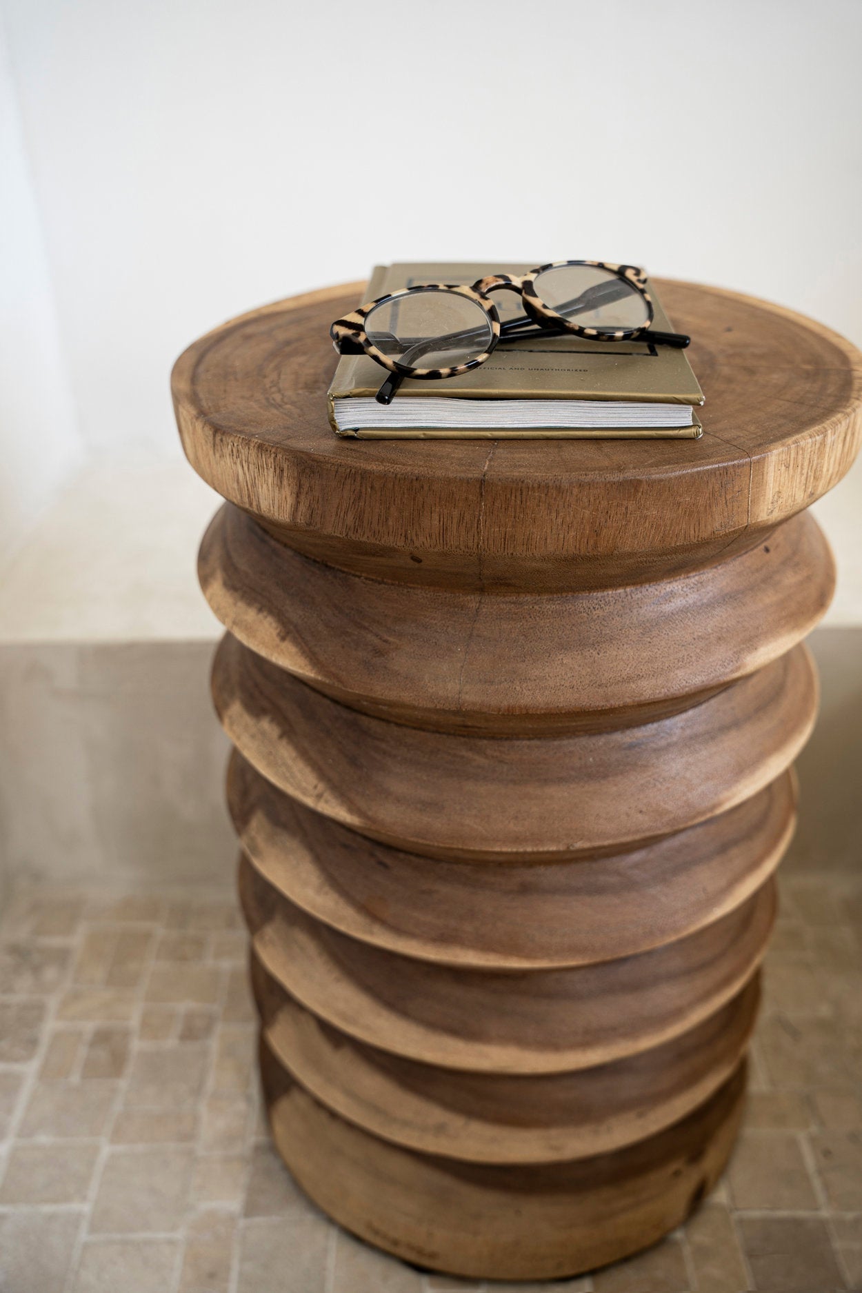 The Galapagos stool - Natural