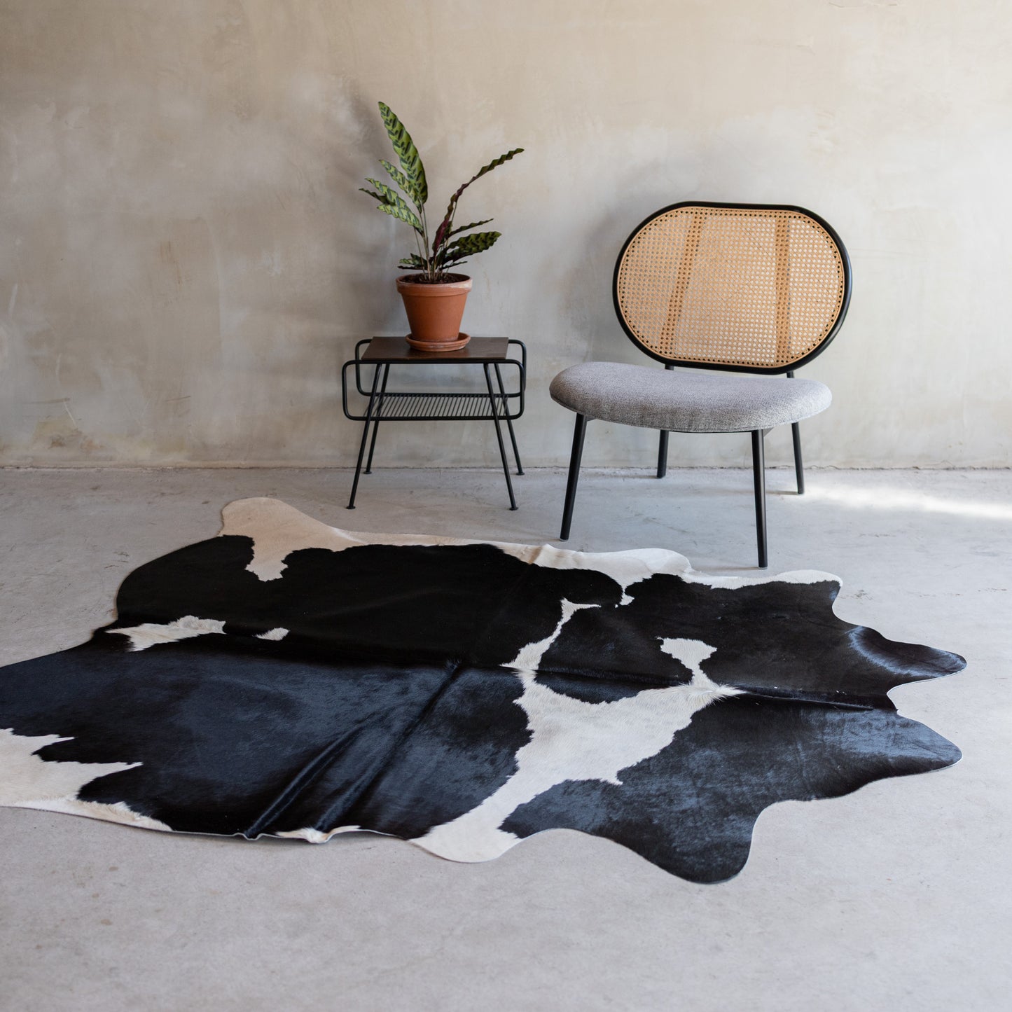 Koeienhuid zwartbont - 3-4m² - KH-026