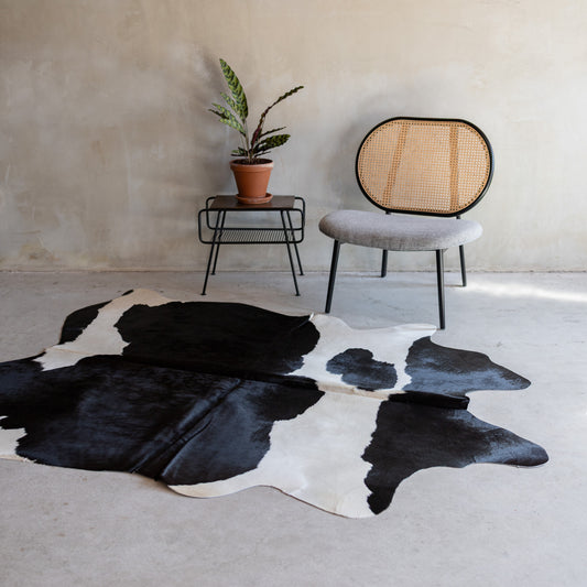 Koeienhuid zwartbont - 3-4m² - KH-028
