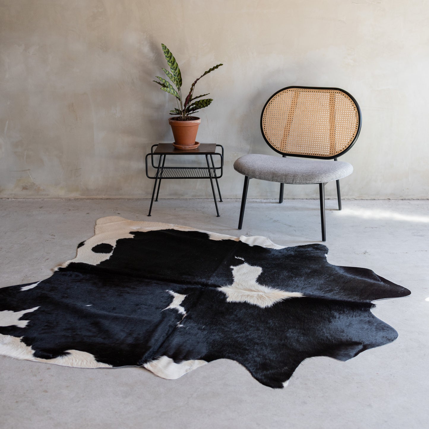 Koeienhuid zwartbont - 3-4m² - KH-033