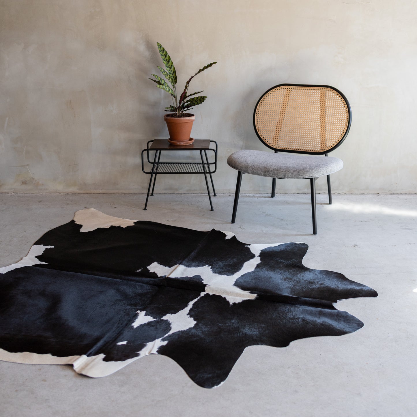 Koeienhuid zwartbont - 3-4m² - KH-034