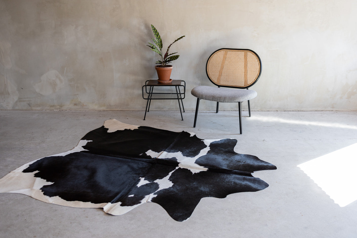 Koeienhuid zwartbont - 3-4m² - KH-034