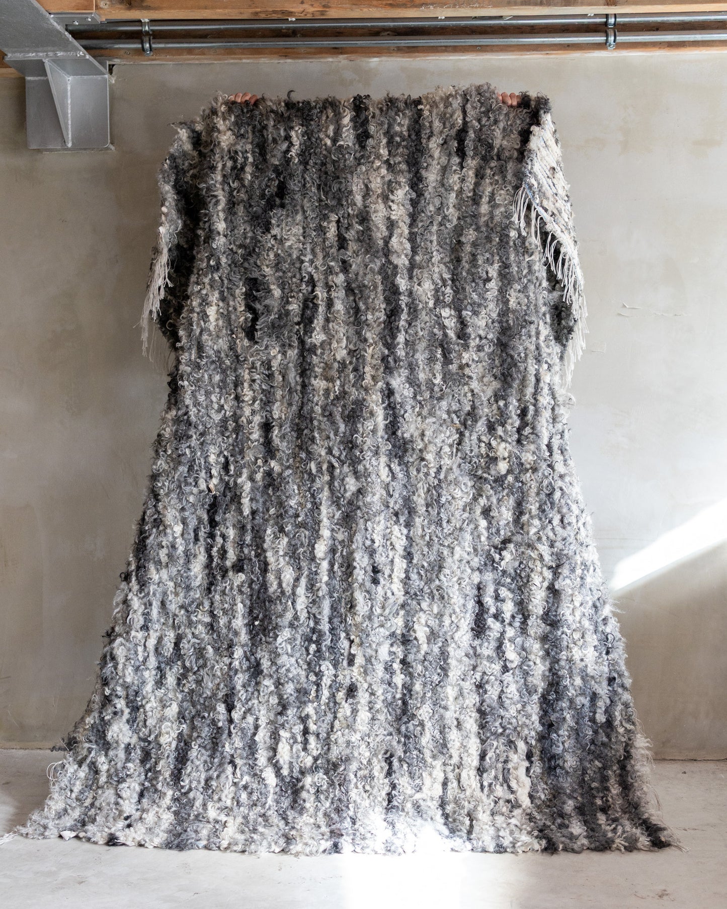 Uniek gefotografeerd schapenvacht Tapijt Gotland - 200x160cm