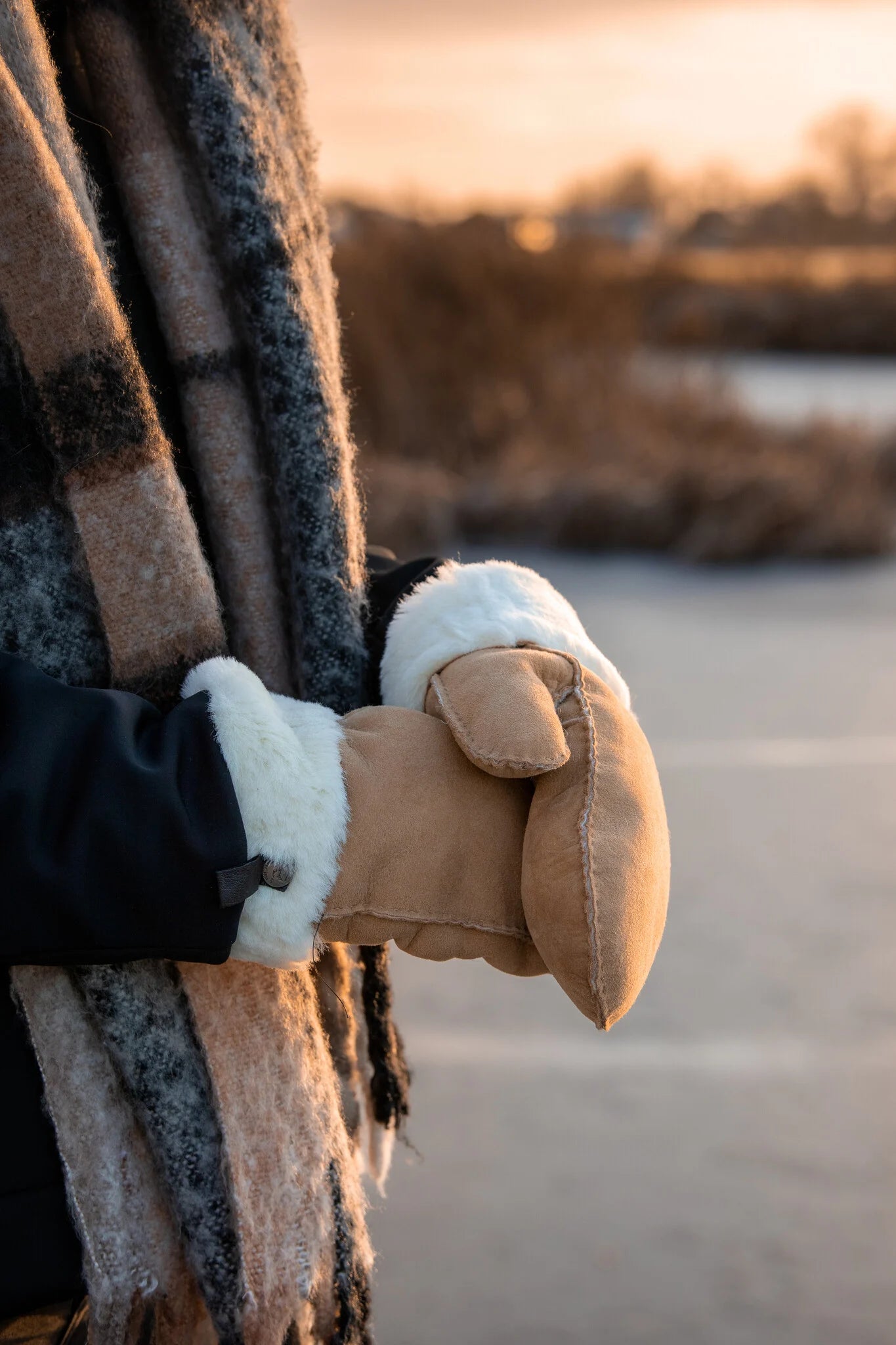 Lamsvacht Wanten - Camel - Maat S